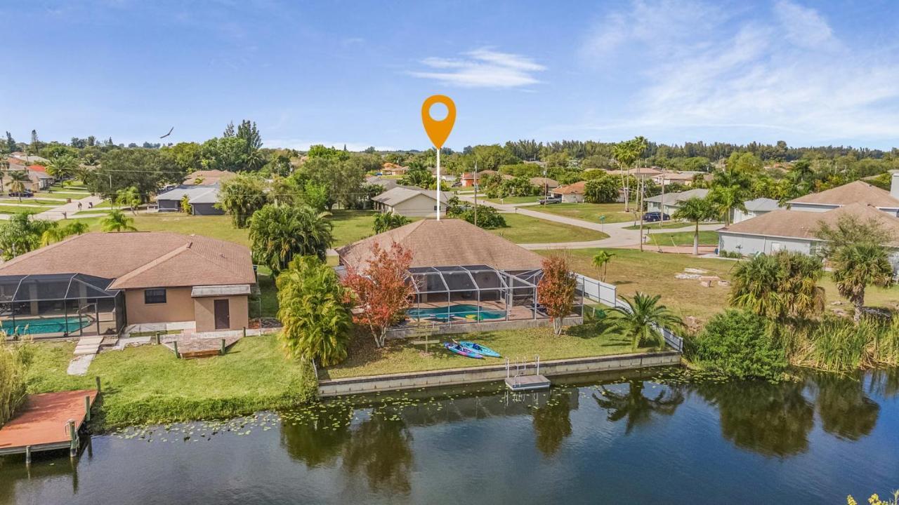 Villa Three Sisters - Roelens Vacations Cape Coral Exterior photo