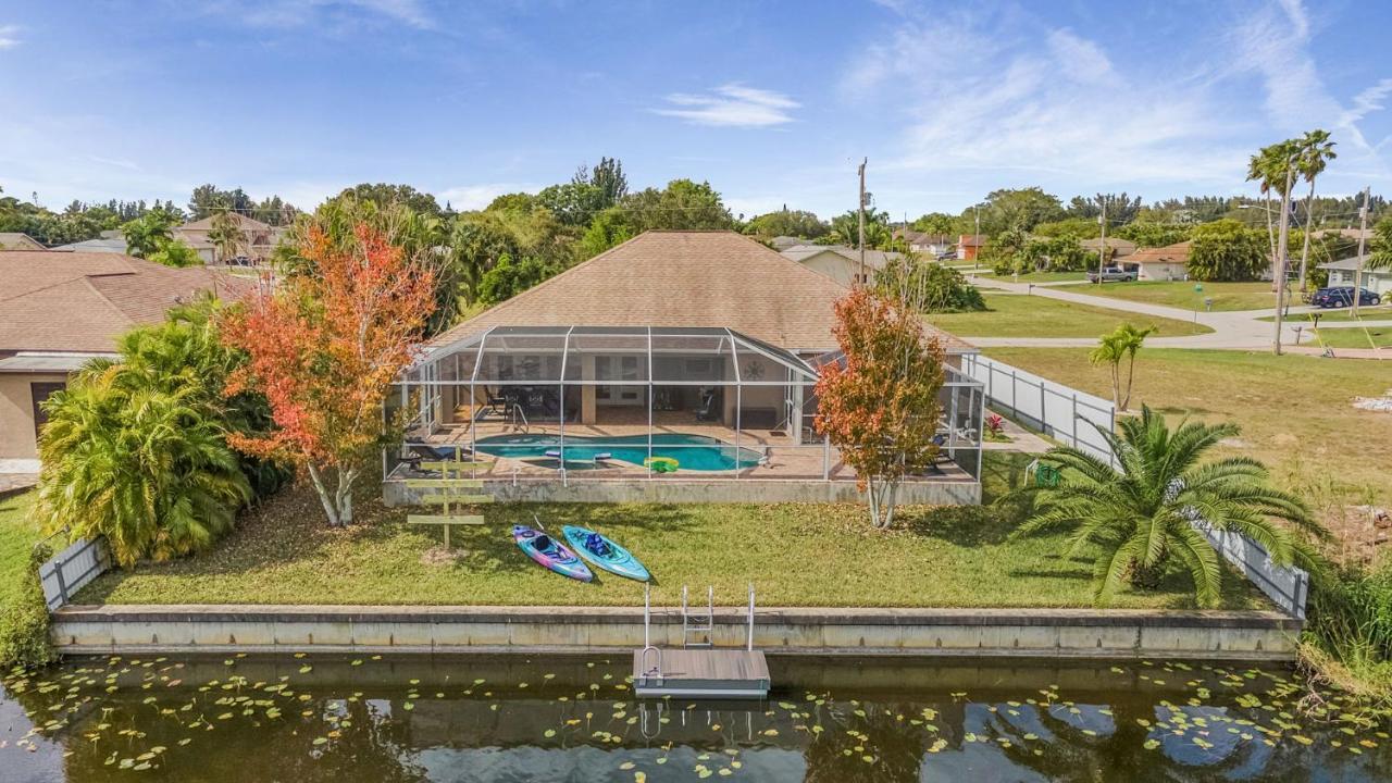Villa Three Sisters - Roelens Vacations Cape Coral Exterior photo